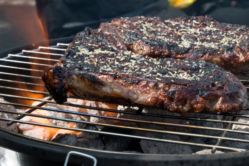 Illustration for article titled 8 Photos That Will Make You Wish You Were Grilling Right Now
